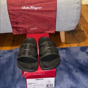 Salvatore Ferragamo black Slides